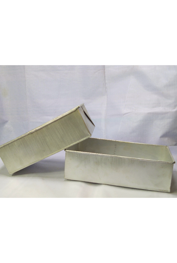 CAKE PAN RECTANGLE CAMERON ASSORTED  SIZE