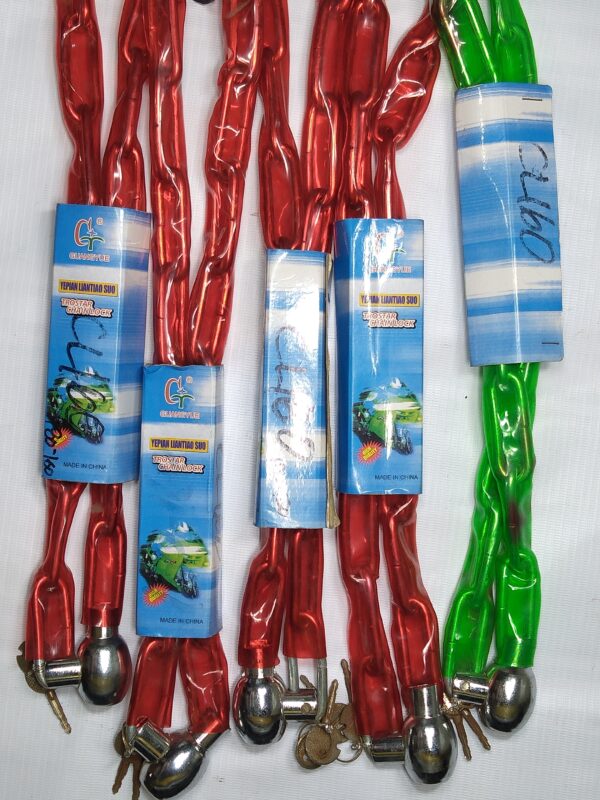 CHAIN WITH LOCK AND COVER CL160