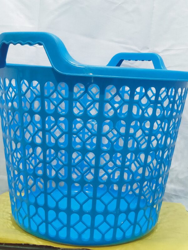 LAUNDRY BASKET WITH HANDLE