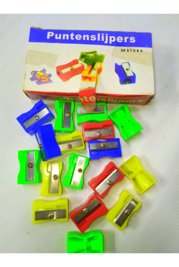 PENCIL SHARPENER SINGLE TS826 8