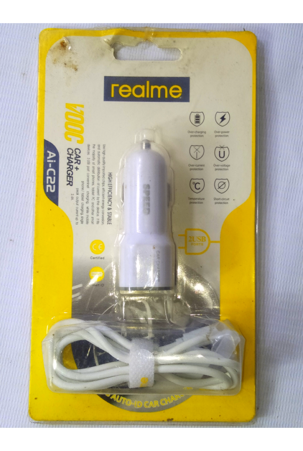 REALME CAR CHARGER 2.4A C112