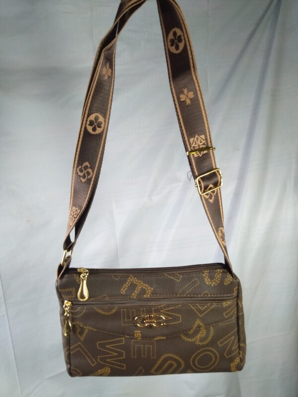 SLING BAG GIRL ASSORTED DESIGN B