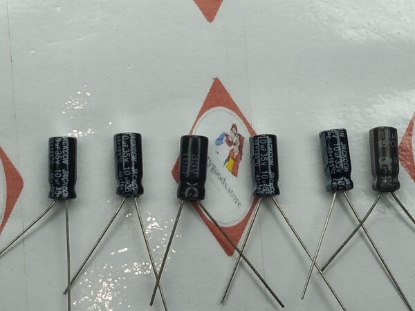 CAPACITOR 35V 10UF