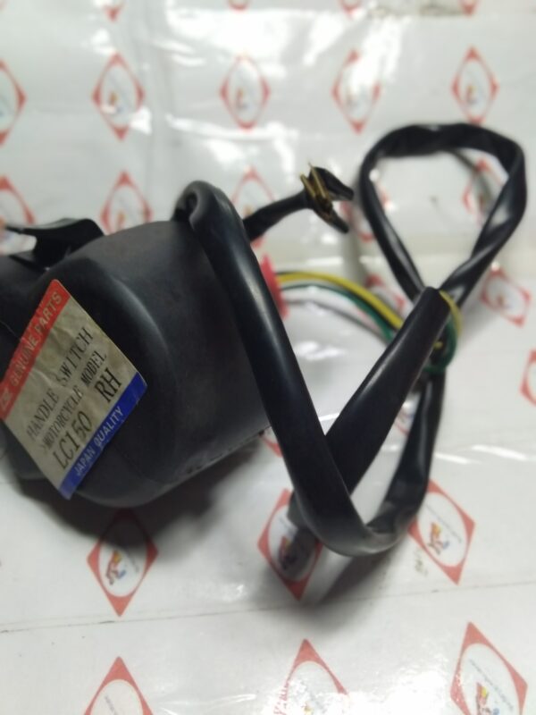 HANDLE SWITCH LC150 RIGHT HAND