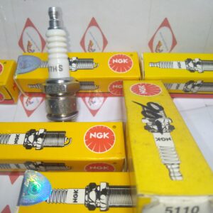 NGK SPARKPLUG JAPAN B7HS RS100/HD3