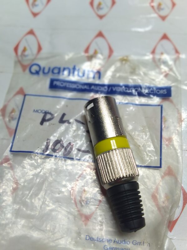 QUANTUM XLR MALE  PL-33