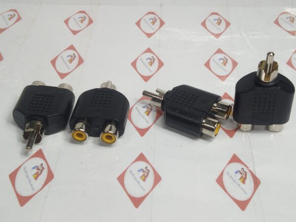 RCA JACK 2 TO 1 RCA PLUG SQUARE