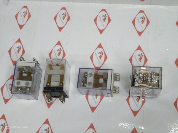 RELAY 10A 12V 8P TRANSPARENT