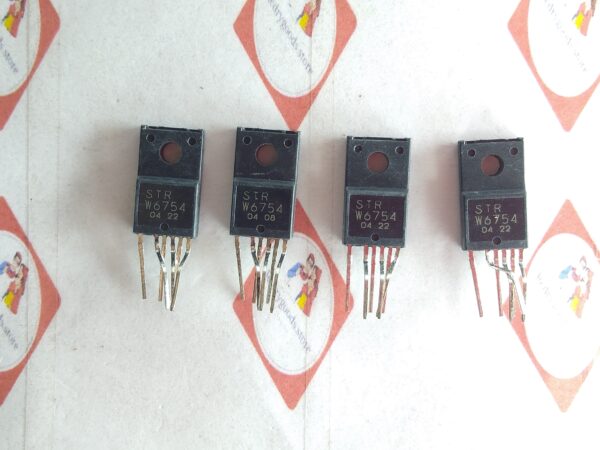 TRANSISTOR/IC STRW6754 #210