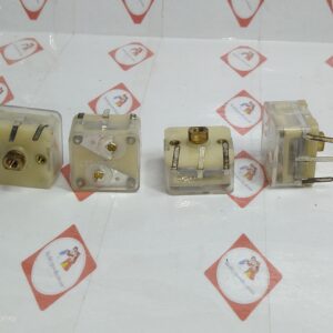 VARIABLE AM/FM RECEIVER VA02