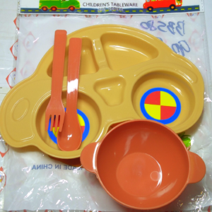 CHILDRENS TABLEWARE SET