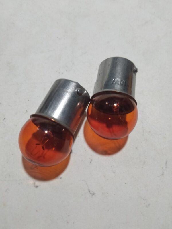 KHC G18 SIGNAL LIGHT BULB 12V 10W BA15S YELLOW - Image 3
